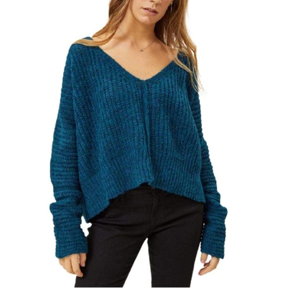 Free People Sweaters - FREE PEOPLE Moonbeam V-Neck Sweater, Dream Lagoon